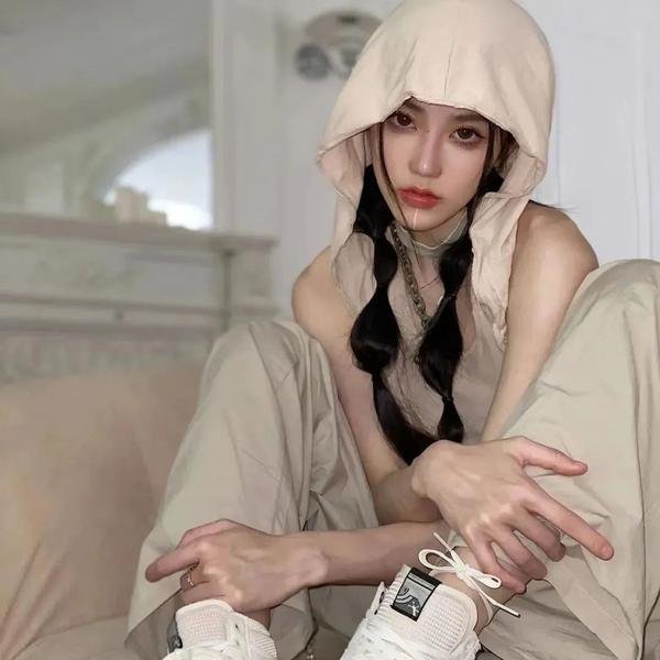 羽毛耳环 在线观看